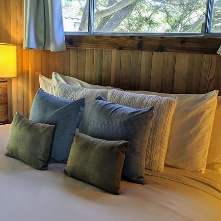 The Andiron Seaside Inn & Cabins Little River 外观 照片
